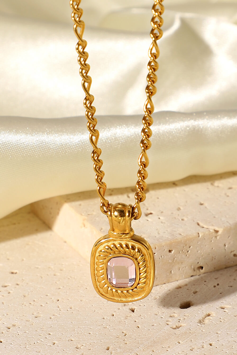 gold rhinestone pendant chain