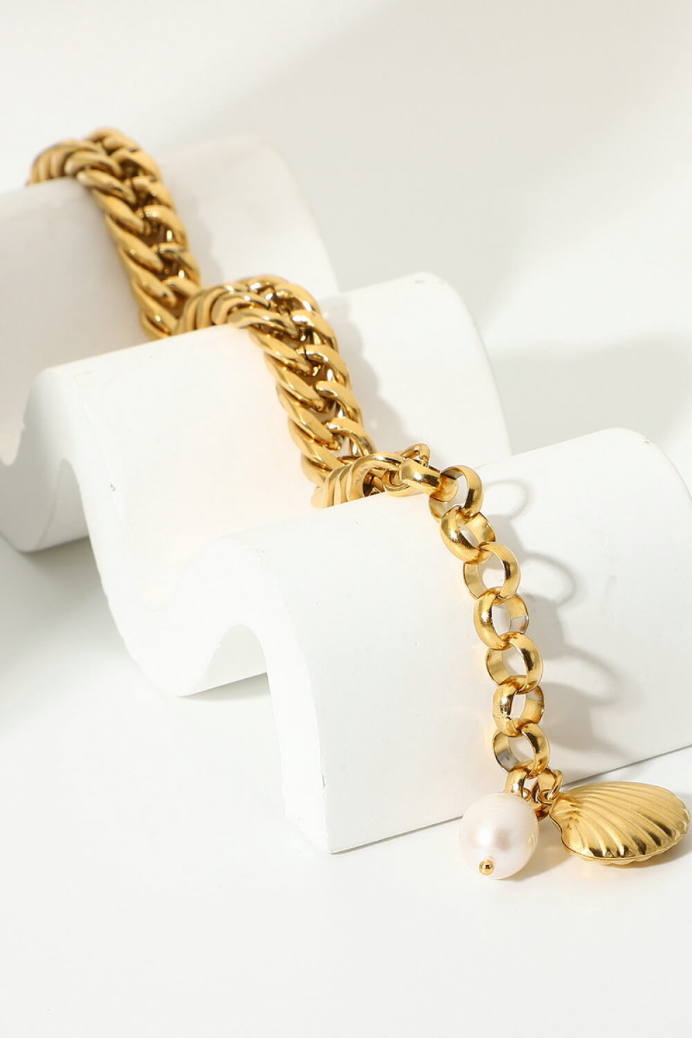 gold curb chain bracelet