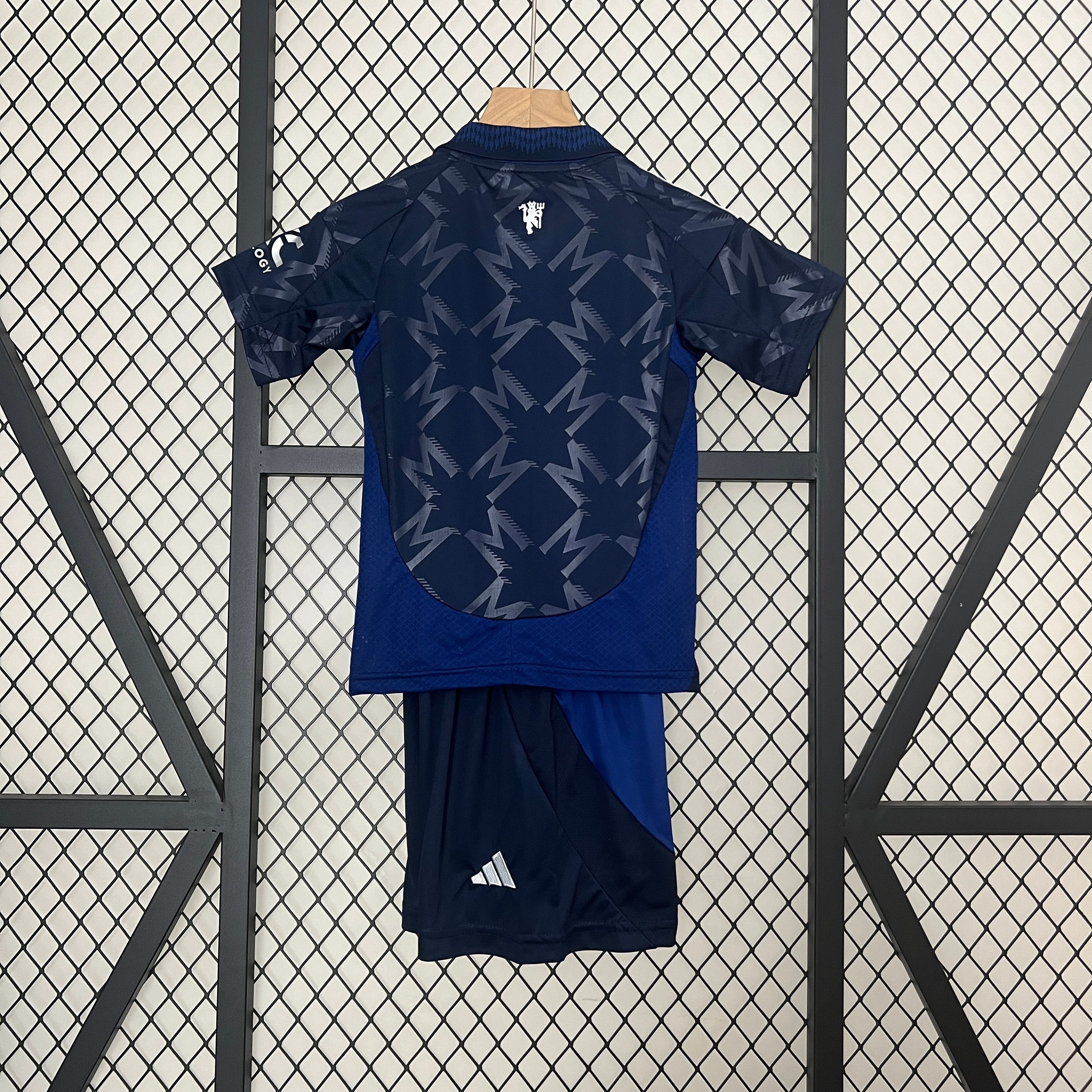 Manchester united 24 25 - Kids Kit Away