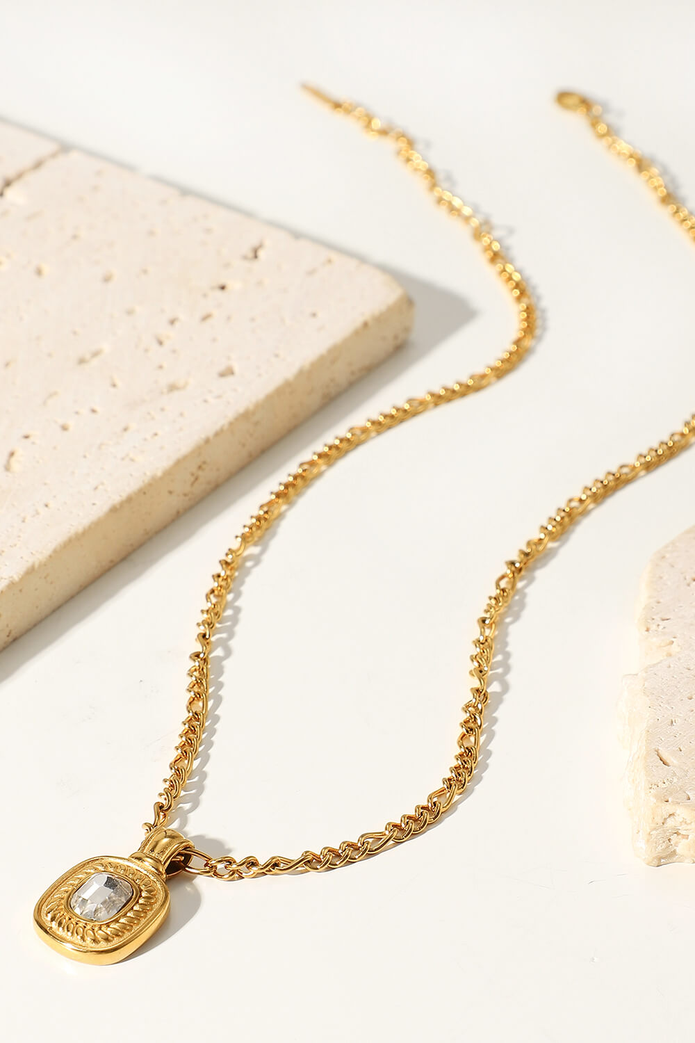 gold rhinestone pendant chain