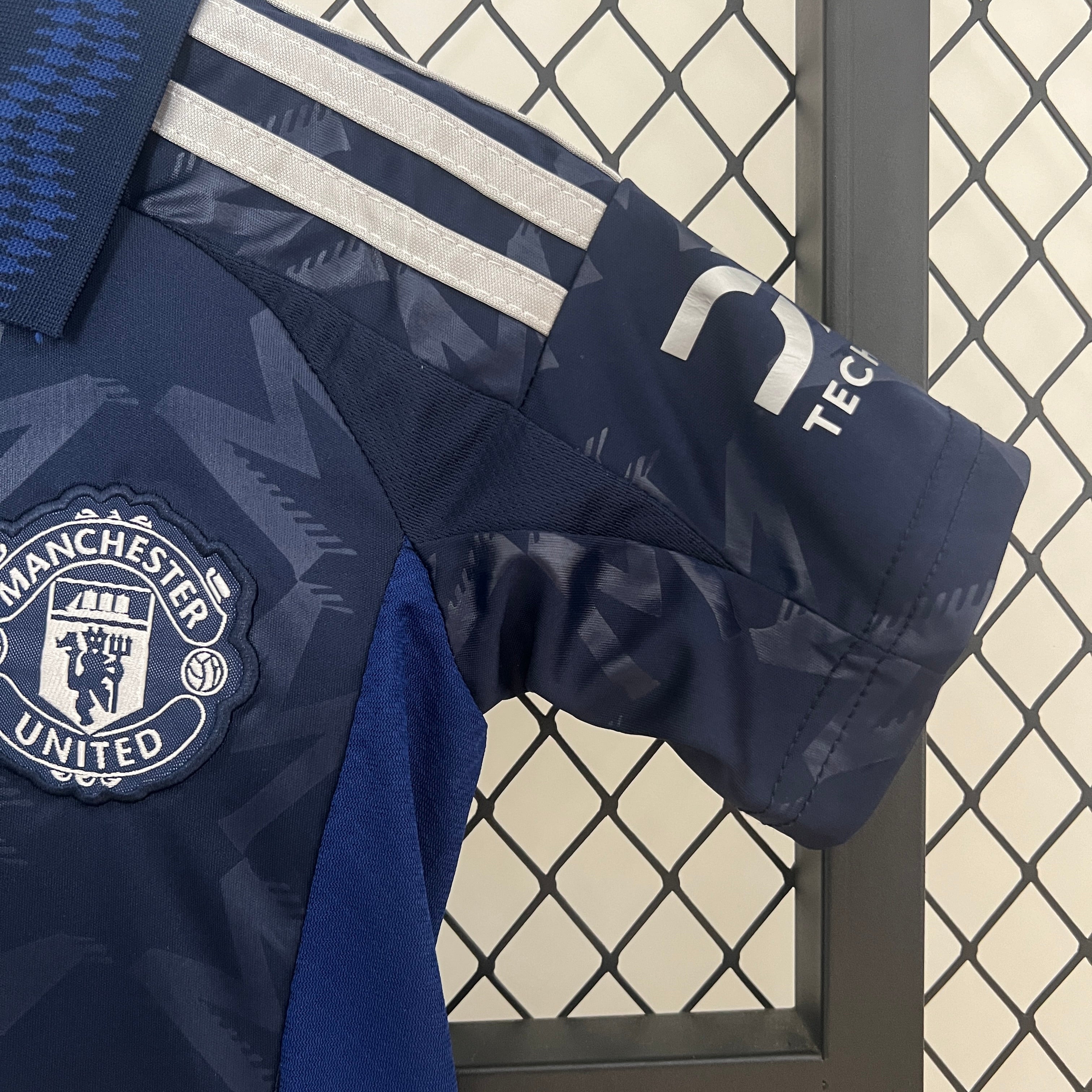 Manchester united 24 25 - Kids Kit Away