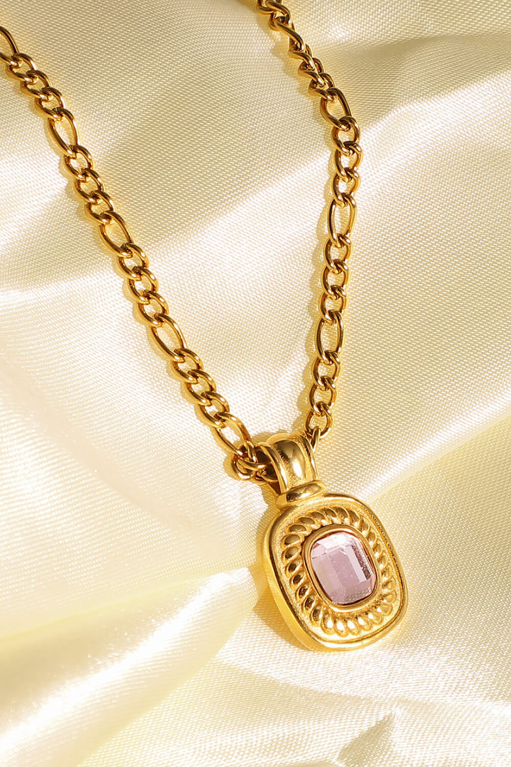 gold rhinestone pendant chain