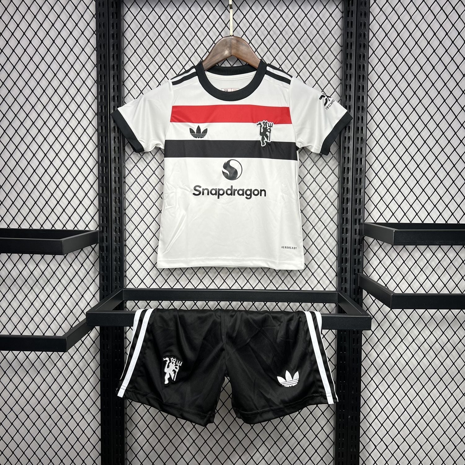 Manchester United 2024-25 Third Shirt