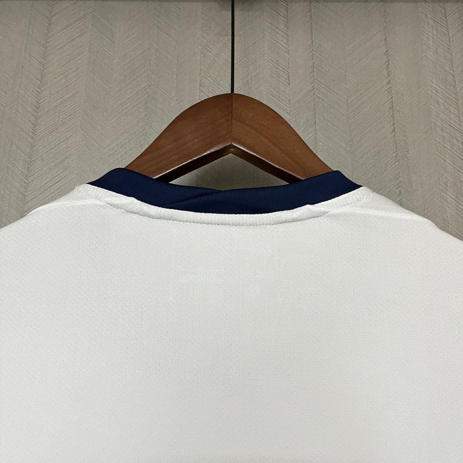2024-25 Tottenham Hotspur Shirt Home