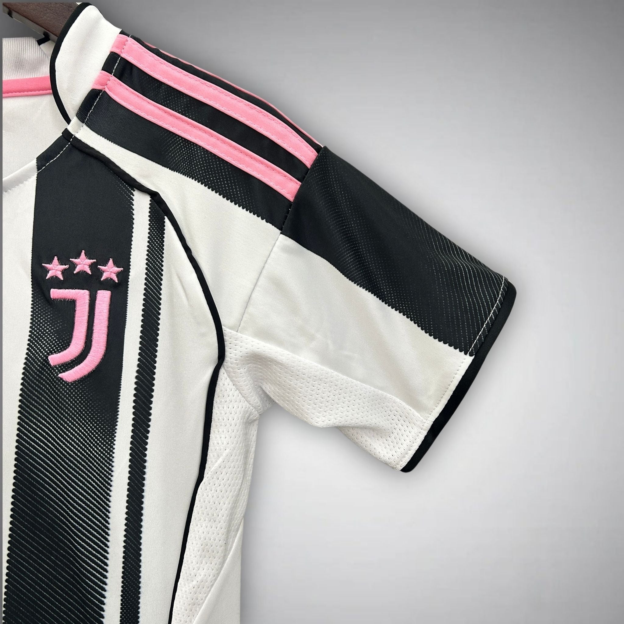 2025-26 Juventus Home Kids Football Kit