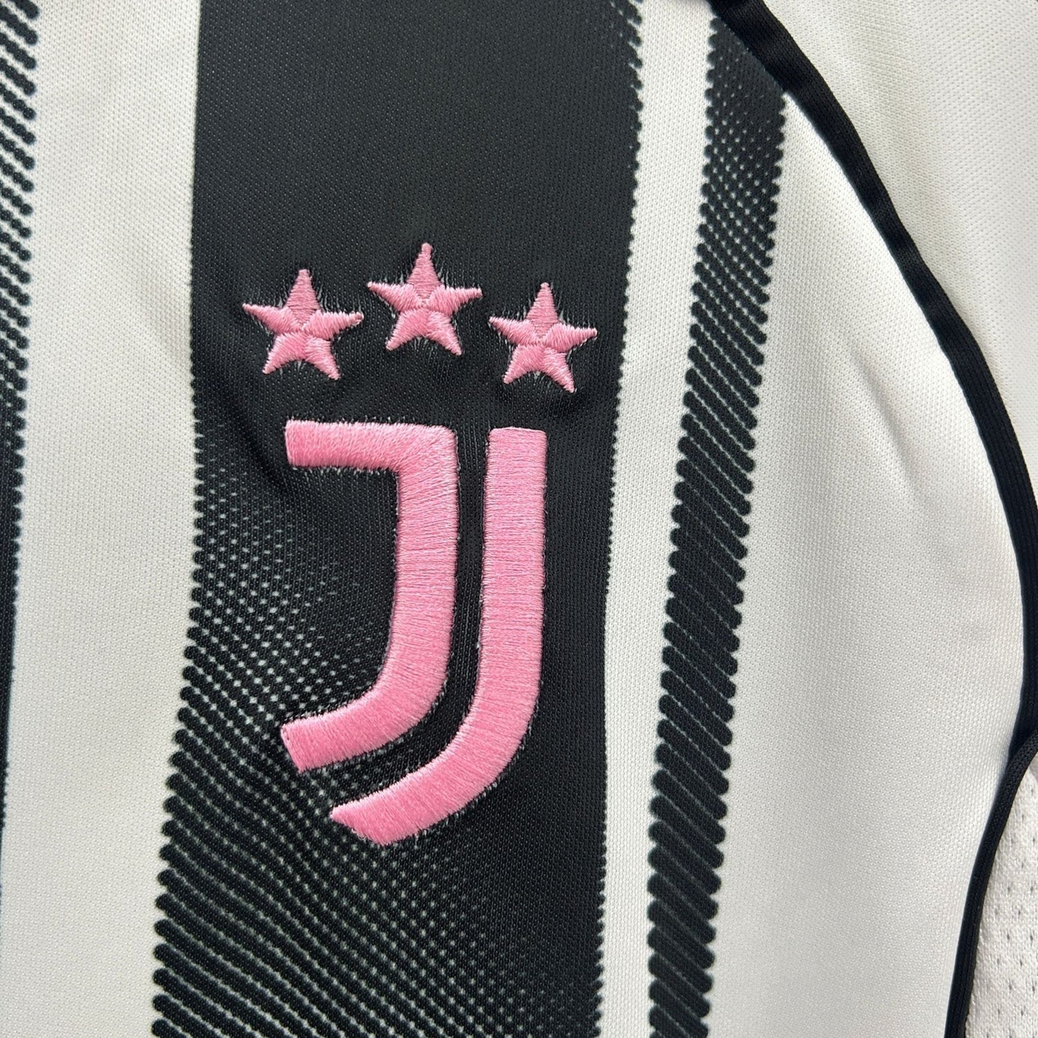 2025-26 Juventus Home Kids Football Kit