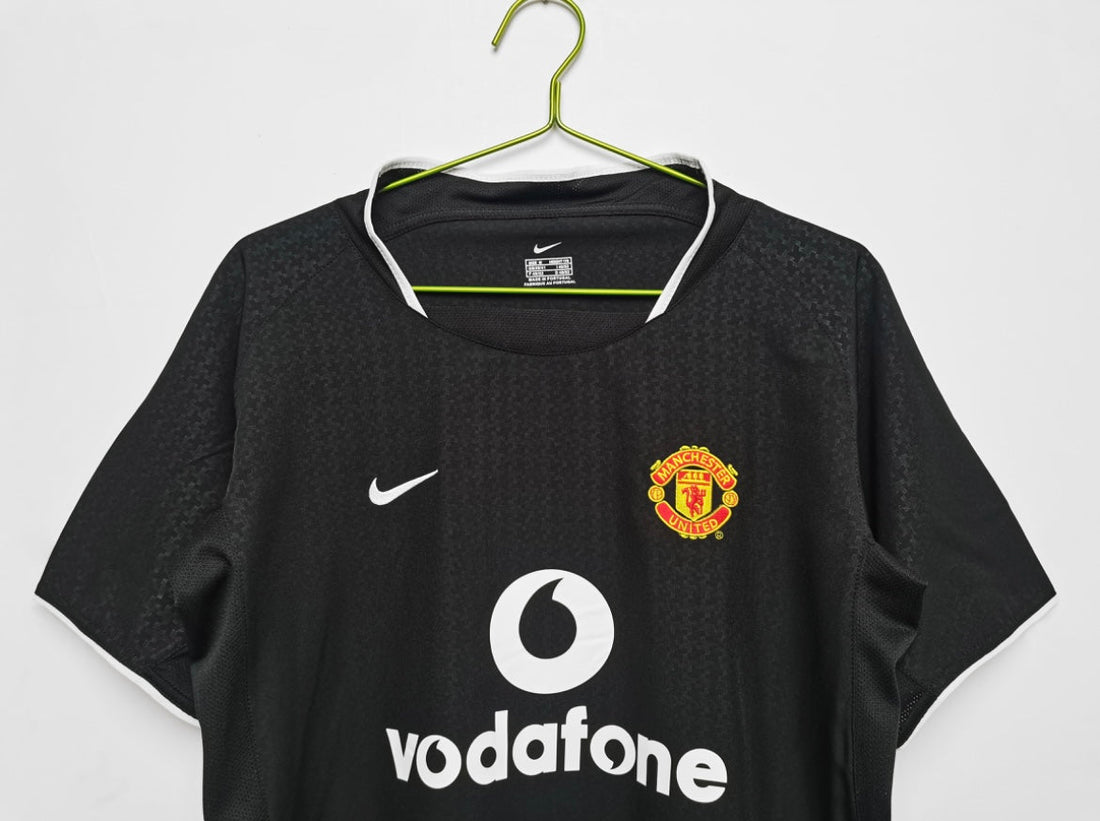 2003/04 Manchester United Away Shirt