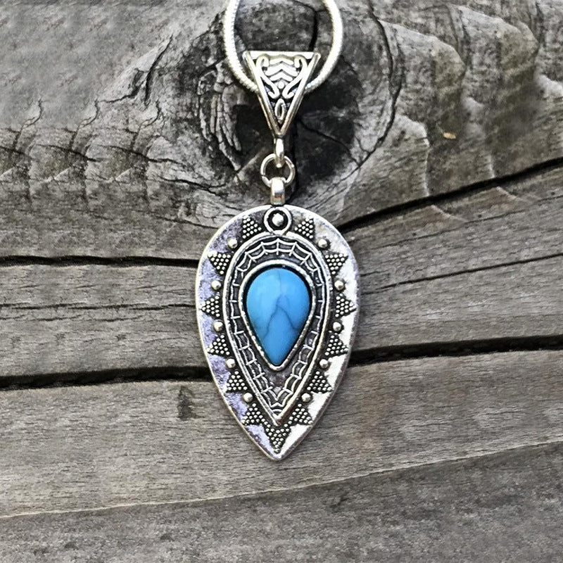 geometric alloy pendant chain