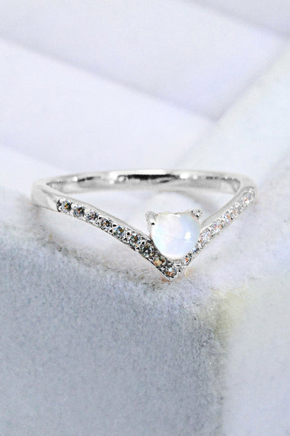 heart moonstone silver ring