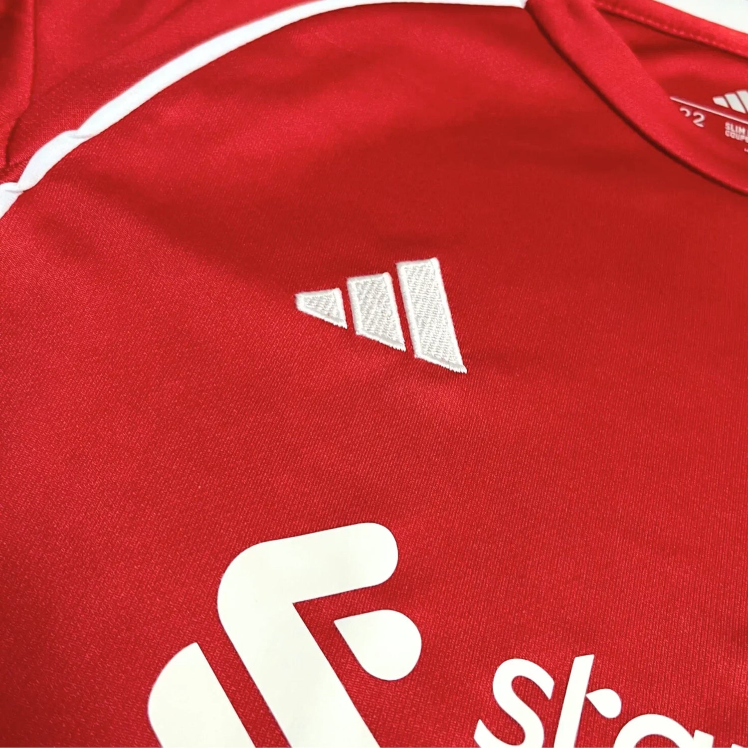 2025-26 Liverpool Home Kids Football Kit