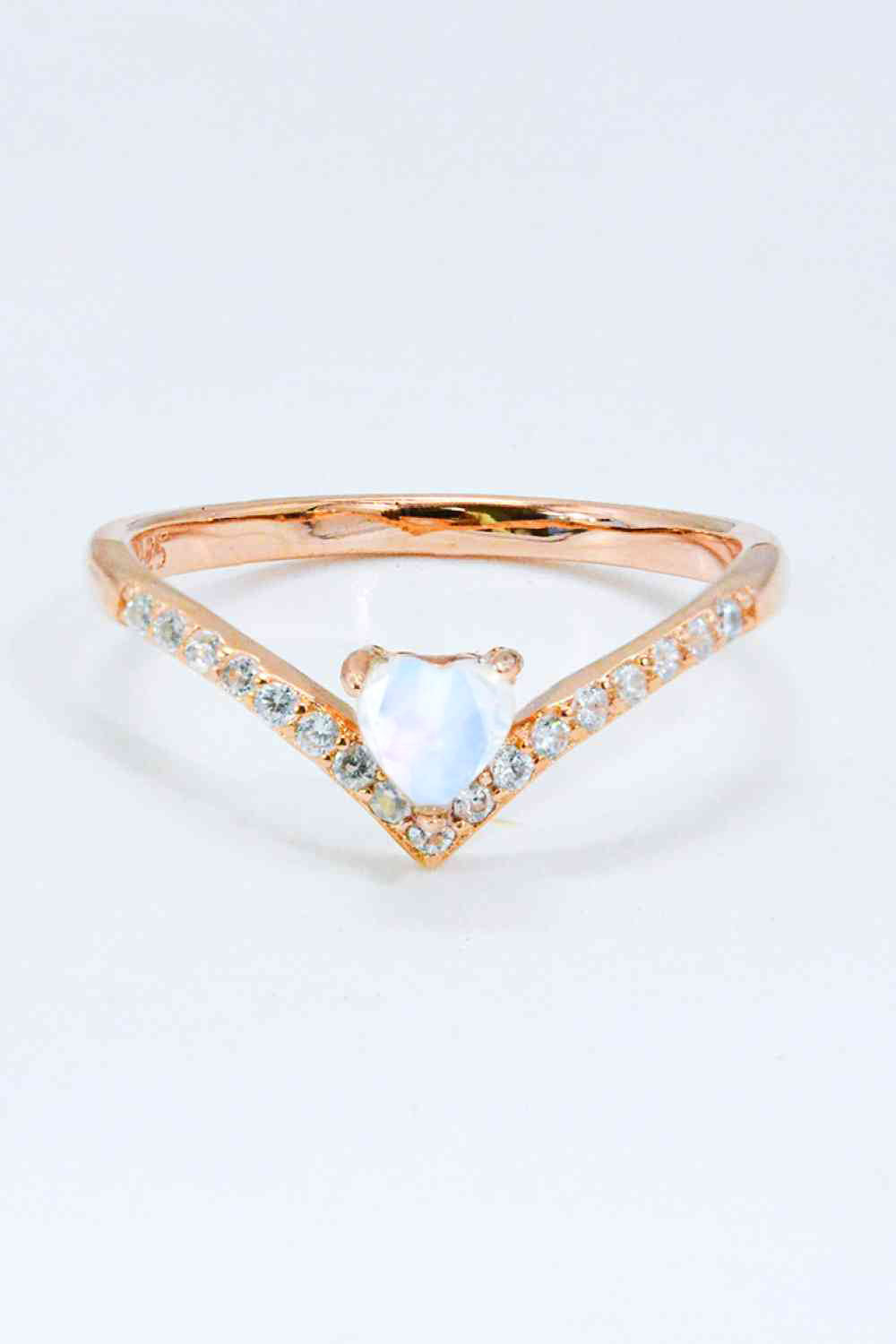 heart moonstone silver ring