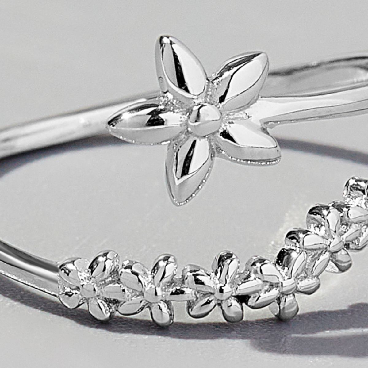 floral silver ring