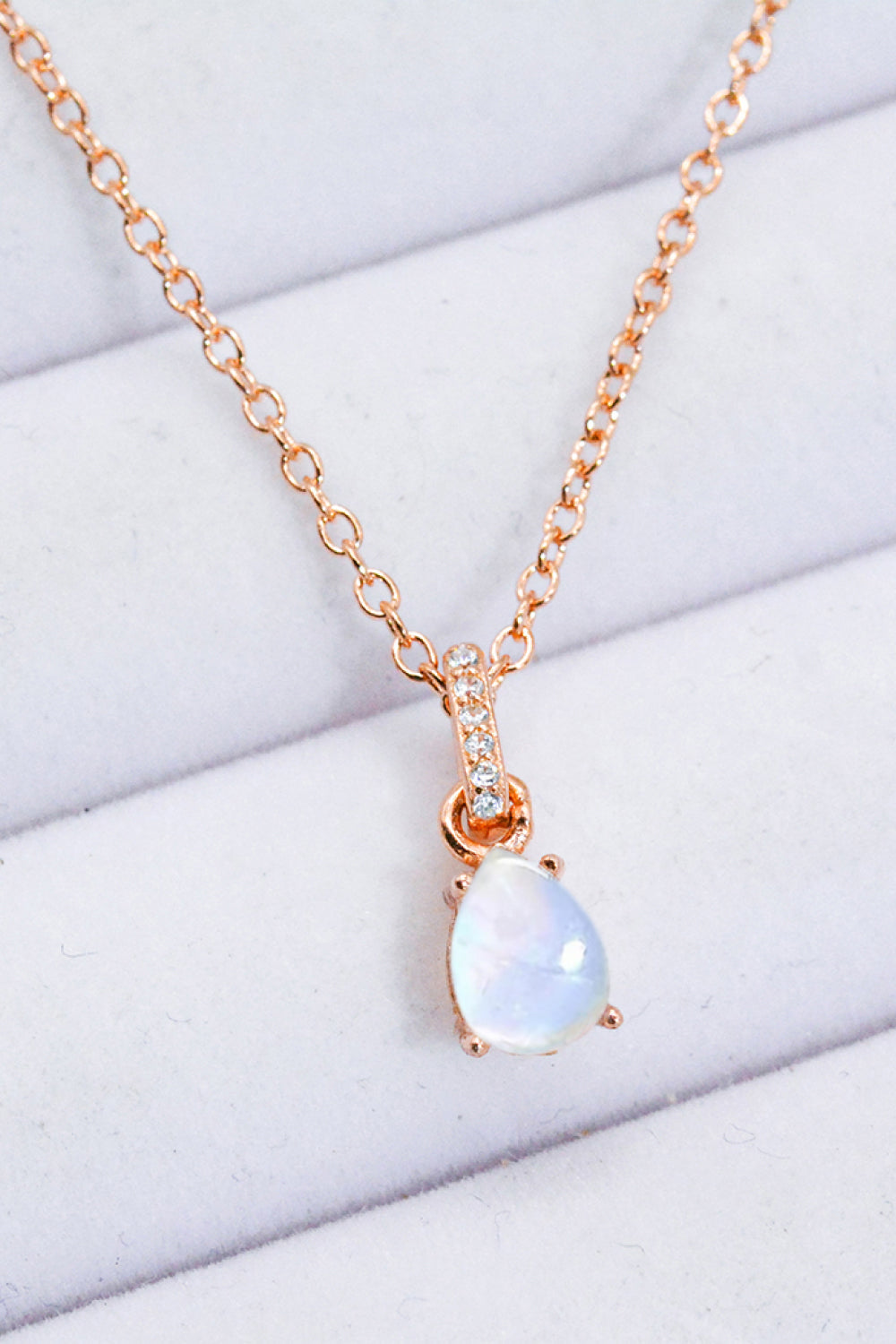 moonstone teardrop neckchain