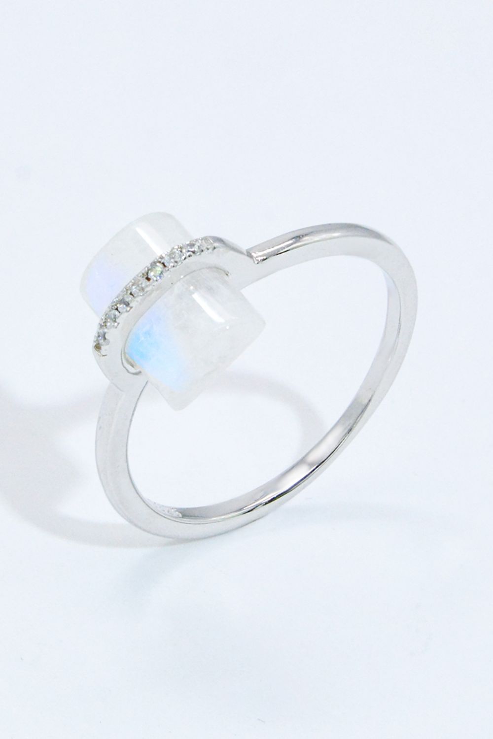 platinum moonstone ring