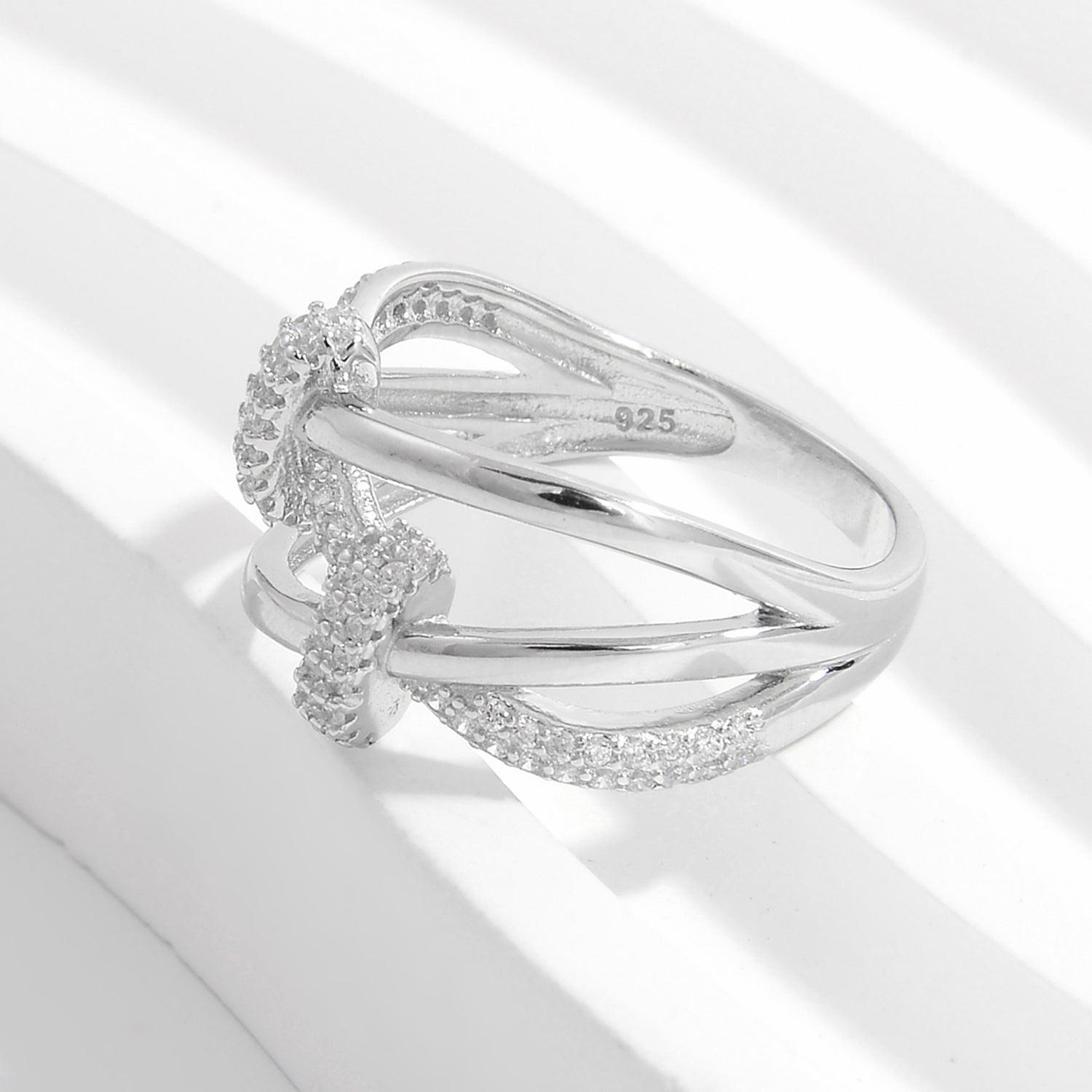 crisscross zircon silver ring