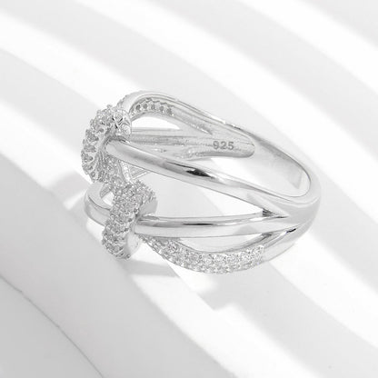 crisscross zircon silver ring