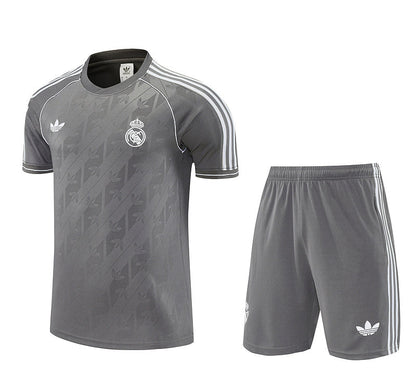 2025-26 Real Madrid Training Set