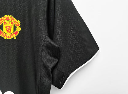 2003/04 Manchester United Away Shirt