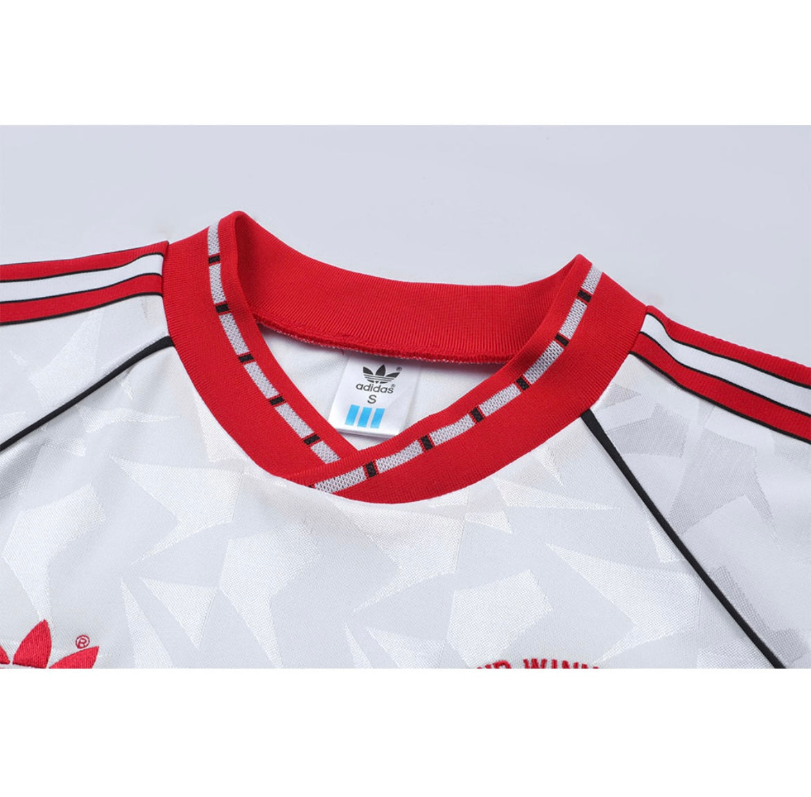 Manchester United 1990/91 Away Shirt