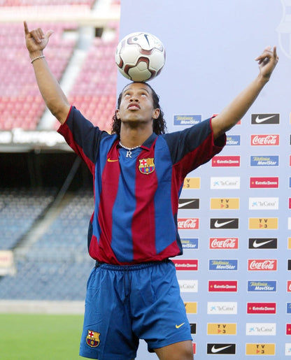 2003-04 FC Barcelona Retro Shirt