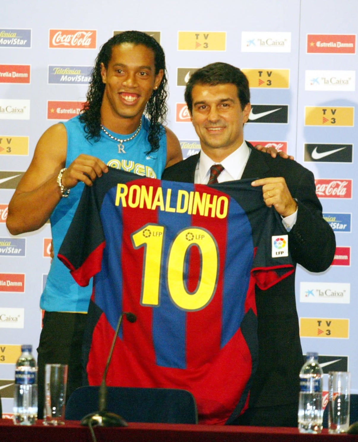 2003-04 FC Barcelona Retro Shirt