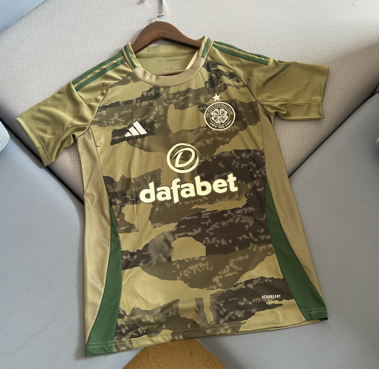 Celtic Shirt 2024-25 Third Camo