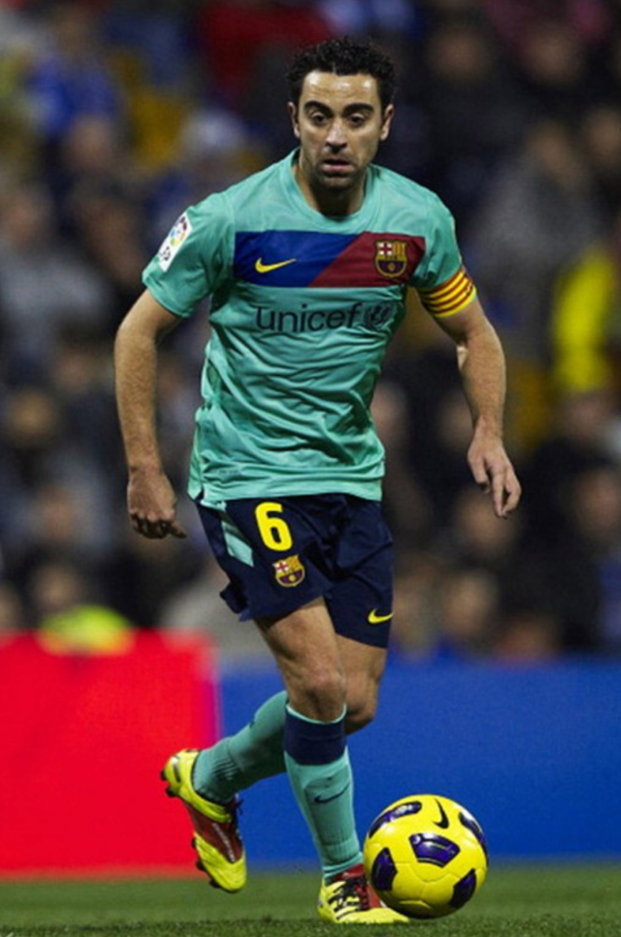 2010/11 Barcelona Away Retro Shirt