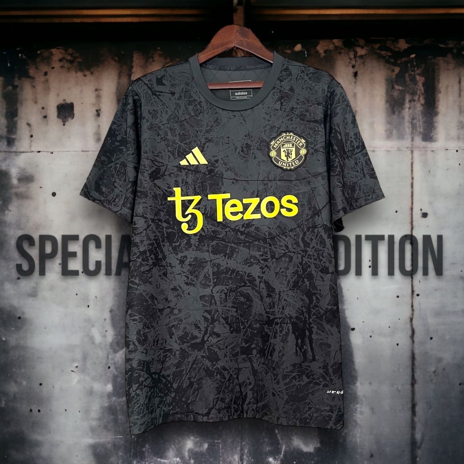 Manchester United Shirt - 2024-25 Art Edition