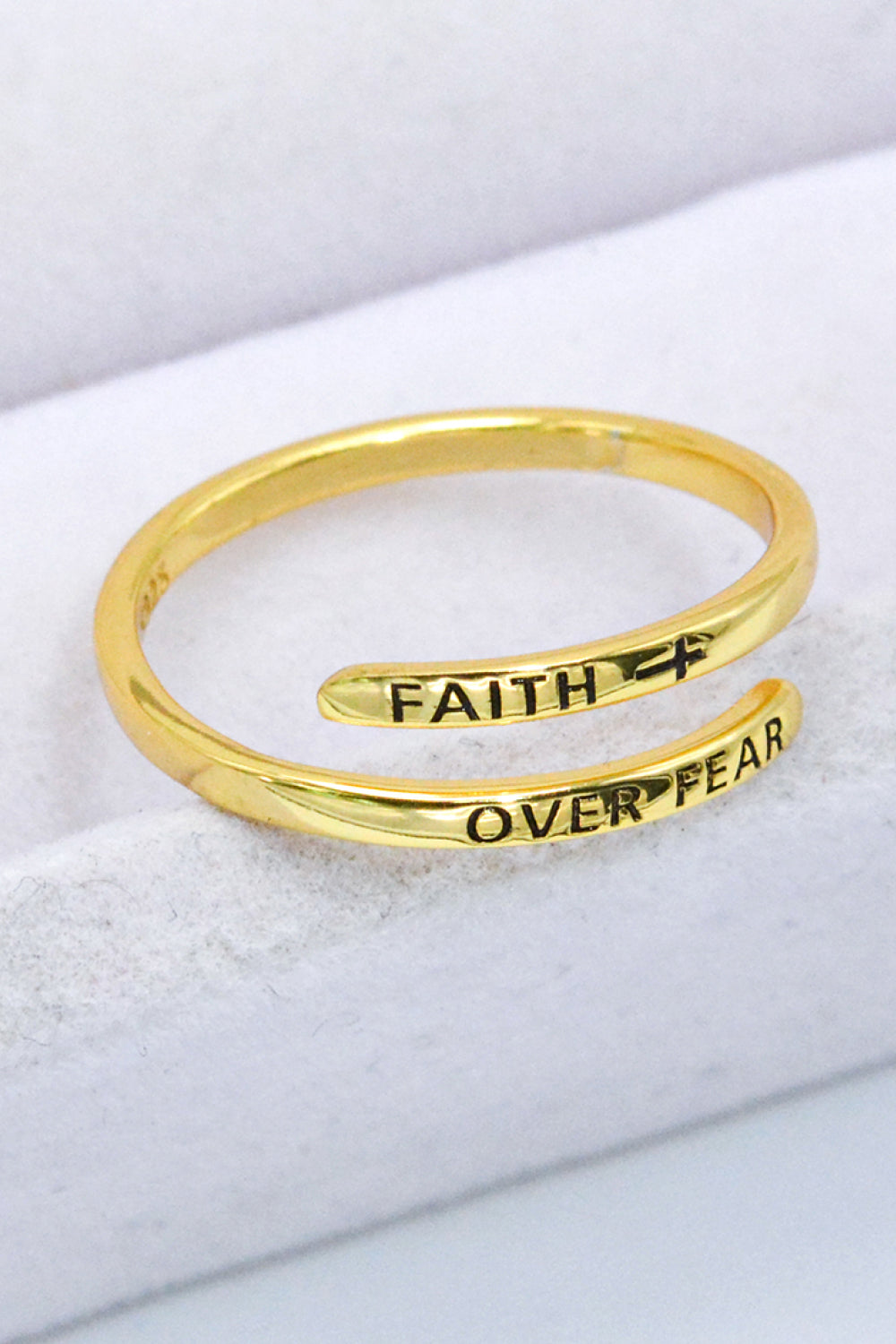 faith over fear twist ring