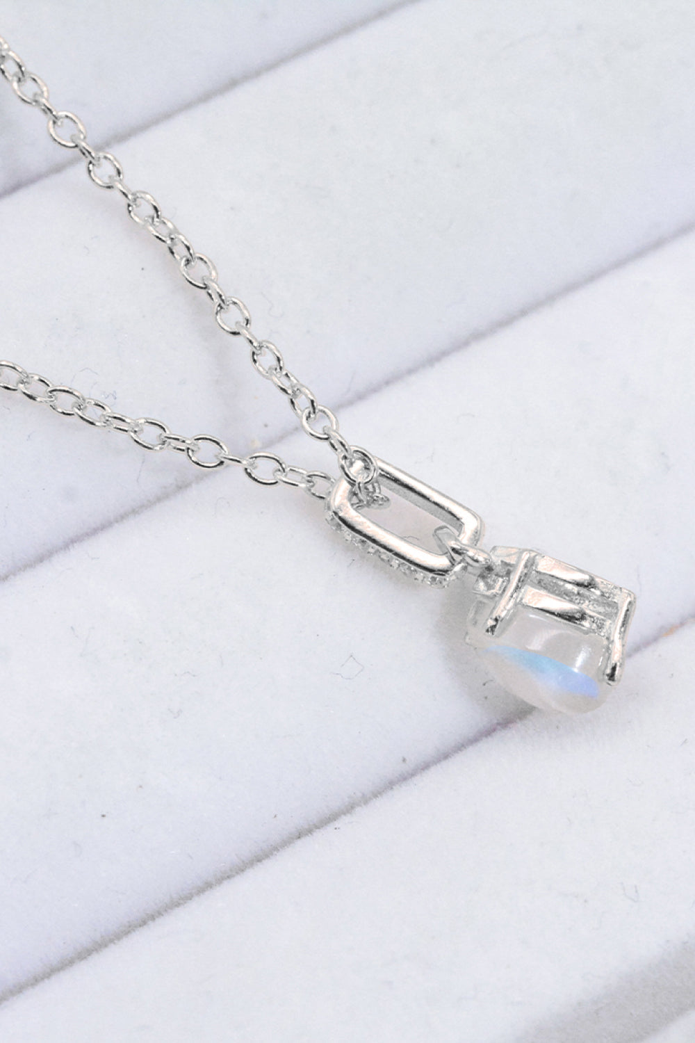 moonstone teardrop neckchain