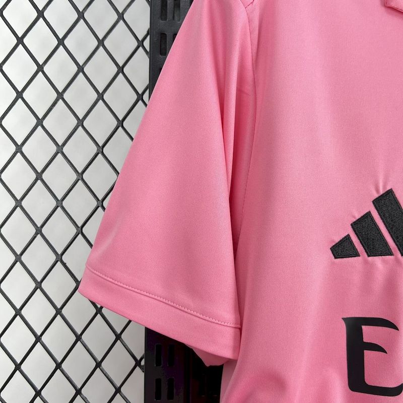 Real Madrid 25-26 Pink Special Version Shirt
