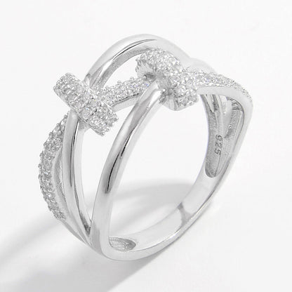 crisscross zircon silver ring