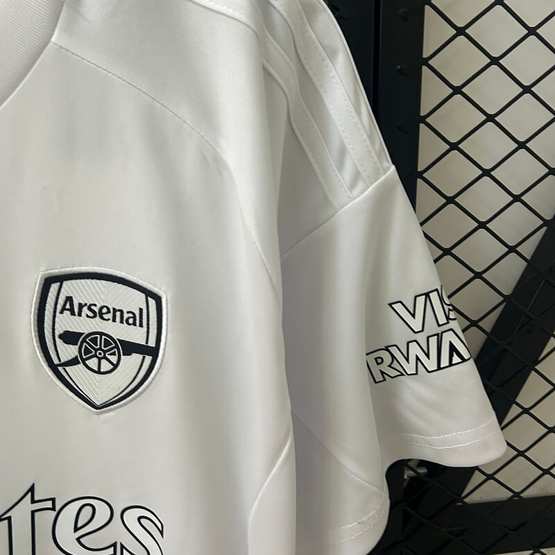 2025 26 Arsenal No more Red Shirt