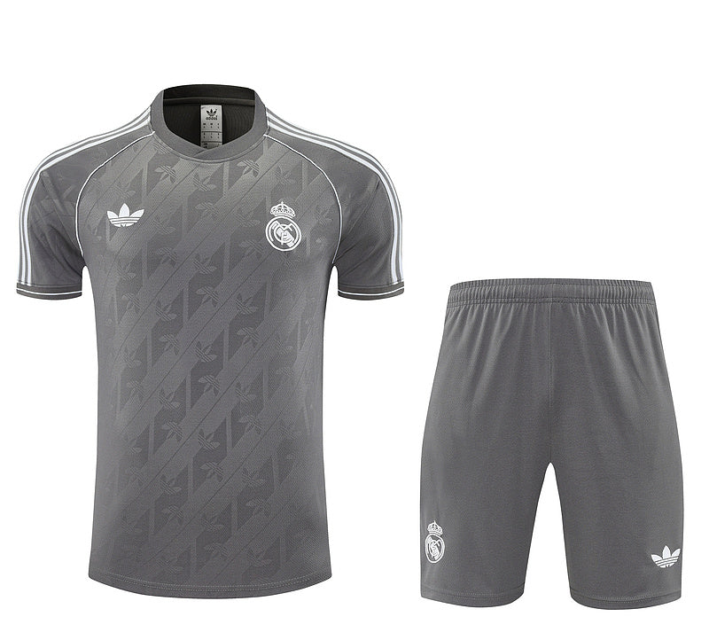 2025-26 Real Madrid Training Set