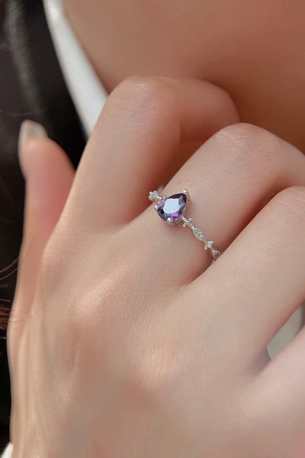 amethyst silver circle