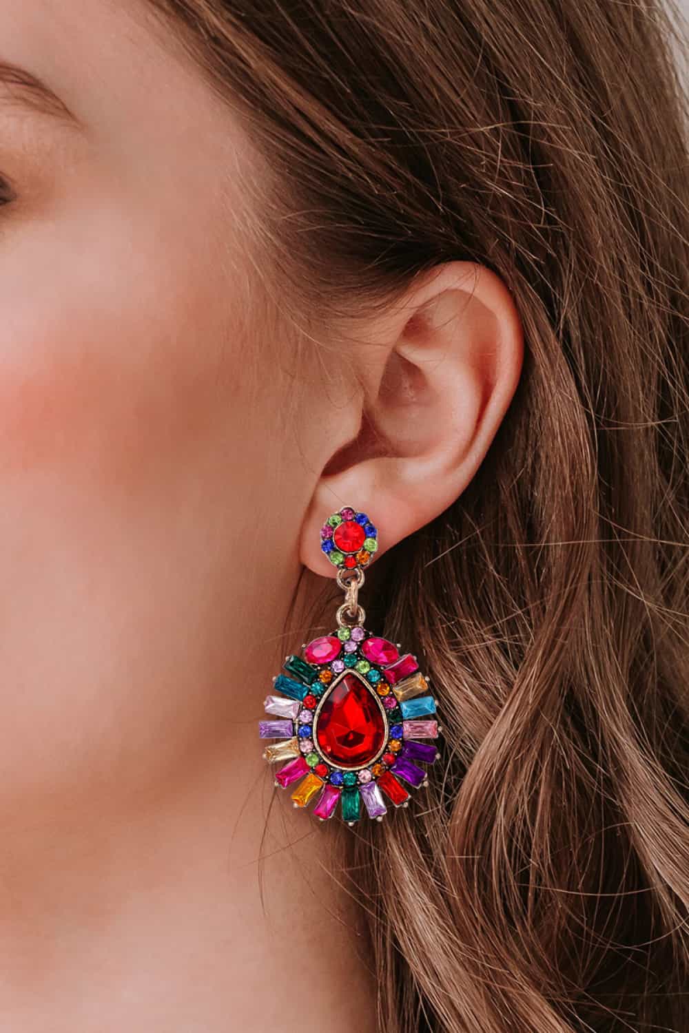 glass teardrop dangles