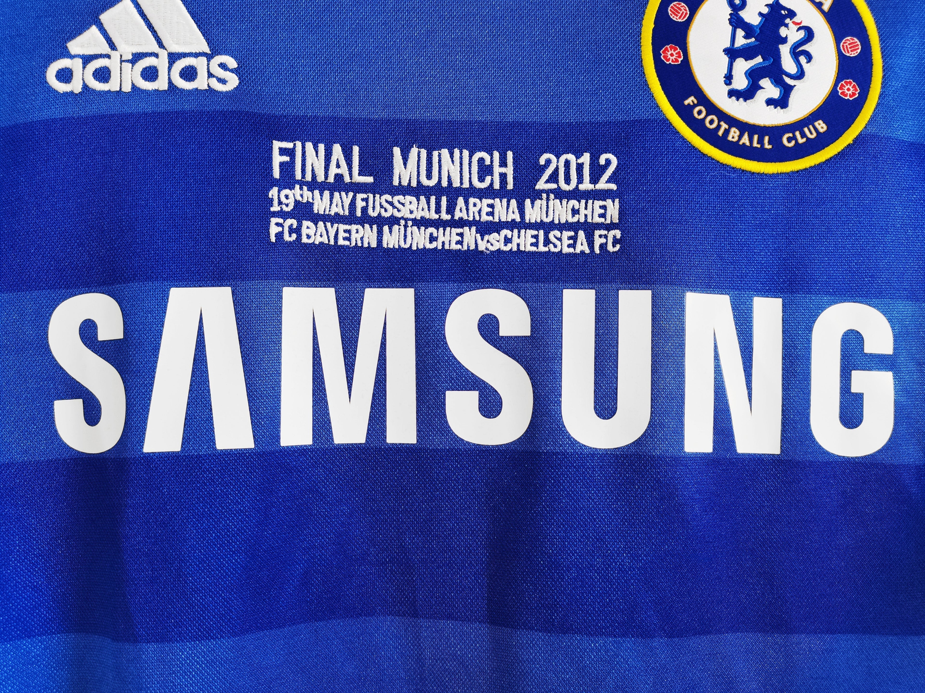 2011-12 Chelsea Retro Shirt